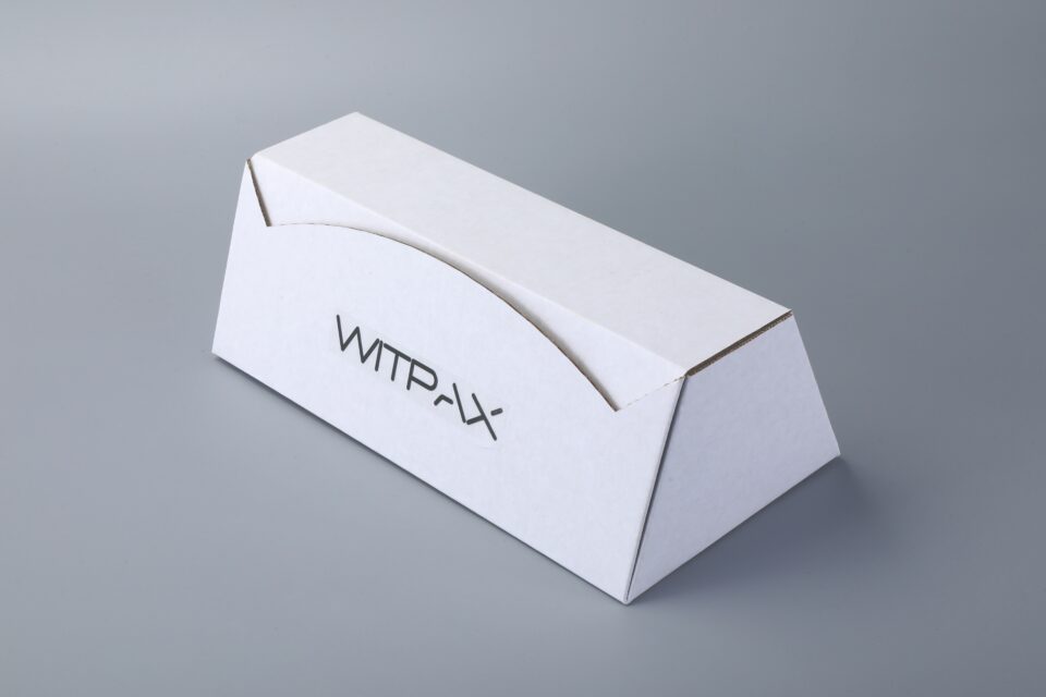 Trapezoidal folding corrugated box